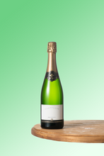 Afbeelding in Gallery-weergave laden, 1 fles Custom Champagne Blanc de Blancs - 0,75L
