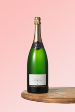 Afbeelding in Gallery-weergave laden, 1 fles Custom Rosé Champagne - 1,5L
